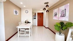 Blk 426A Floral Spring @ Yishun (Yishun), HDB 4 Rooms #608609541